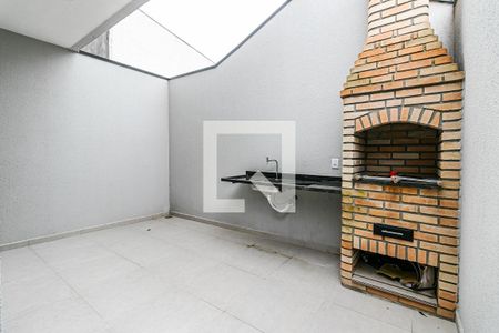 Casa à venda com 114m², 3 quartos e 4 vagasChurrasqueira