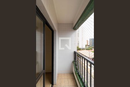 Sacada de apartamento à venda com 3 quartos, 80m² em Vila Itapura, Campinas