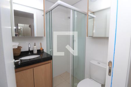 Banheiro de apartamento para alugar com 2 quartos, 34m² em Cidade Mãe do Céu, São Paulo