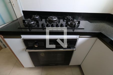 Apartamento à venda com 72m², 2 quartos e 1 vagaCozinha - Cooktop e forno