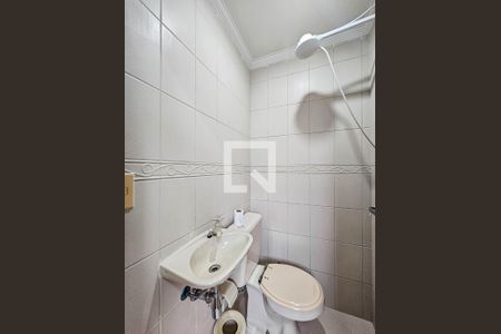 Apartamento para alugar com 180m², 3 quartos e 3 vagas Apartamento para alugar com 180m², 3 quartos e 3 vagasBanheiro de serviço