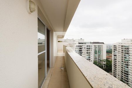 Varanda de apartamento à venda com 3 quartos, 140m² em Jacarepaguá, Rio de Janeiro