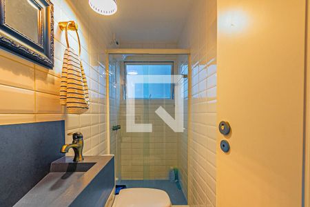 Apartamento para alugar com 250m², 3 quartos e 2 vagas Apartamento para alugar com 250m², 3 quartos e 2 vagasBanheiro 1