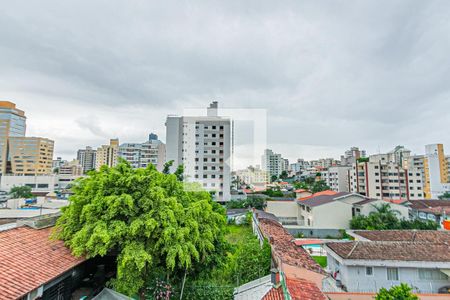 Apartamento para alugar com 250m², 3 quartos e 2 vagas Apartamento para alugar com 250m², 3 quartos e 2 vagasvista da Sacada