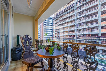 Sacada de apartamento para alugar com 3 quartos, 250m² em Canto, Florianópolis