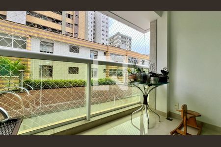 varanda de apartamento para alugar com 3 quartos, 114m² em Santo Agostinho, Belo Horizonte
