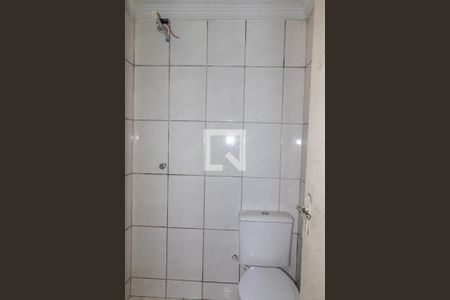 Banheiro da Suíte de casa para alugar com 1 quarto, 50m² em Parque da Fonte, São José dos Pinhais