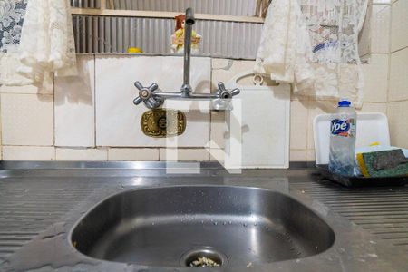 Casa à venda com 220m², 4 quartos e 2 vagasCasa 1 - Cozinha Detalhe 