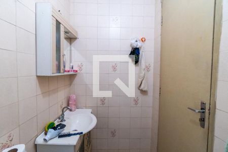 Casa à venda com 220m², 4 quartos e 2 vagasCasa 1 - Banheiro