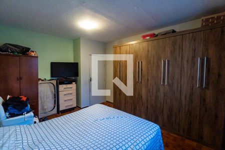 Casa à venda com 220m², 4 quartos e 2 vagasCasa 2 - Quarto 1