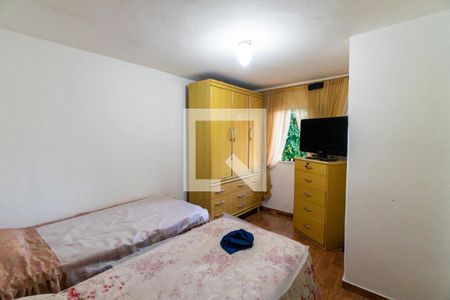 Casa à venda com 220m², 4 quartos e 2 vagasCasa 1 - Quarto 2