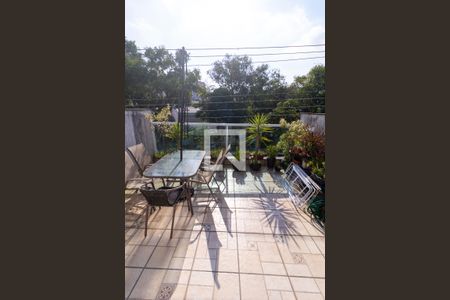 Casa à venda com 80m², 3 quartos e 1 vagaVaranda