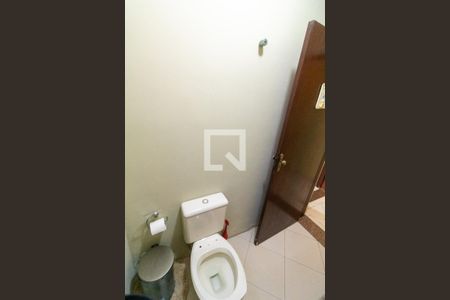 Casa à venda com 80m², 3 quartos e 1 vagaLavabo