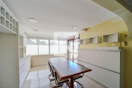 Apartamento à venda com 166m², 3 quartos e 1 vagaCobertura