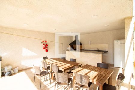 Apartamento para alugar com 47m², 2 quartos e 1 vaga Apartamento para alugar com 47m², 2 quartos e 1 vagaÁrea comum - Churrasqueira 1