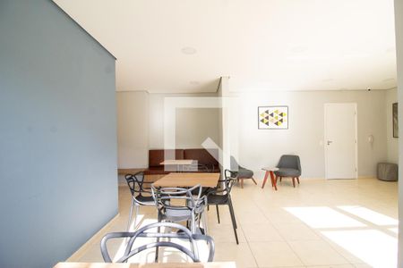 Apartamento para alugar com 47m², 2 quartos e 1 vaga Apartamento para alugar com 47m², 2 quartos e 1 vagaÁrea comum - Salão de festas