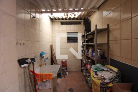 Casa à venda com 200m², 2 quartos e 1 vagaÁrea de Serviço