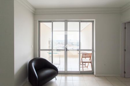 Sala de apartamento para alugar com 3 quartos, 80m² em Vila Cloris, Belo Horizonte