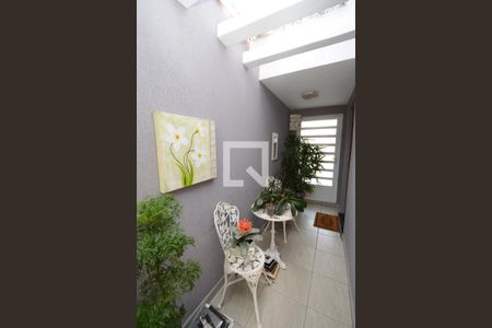 Casa à venda com 141m², 3 quartos e 2 vagasHall de entrada