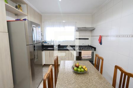 Casa à venda com 141m², 3 quartos e 2 vagasCozinha