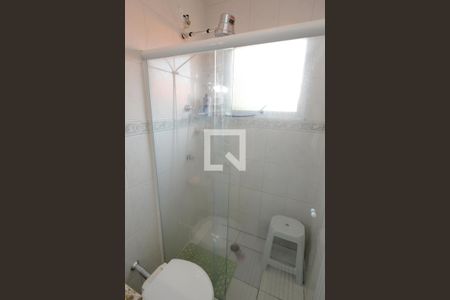 Casa à venda com 141m², 3 quartos e 2 vagasBanheiro da Suíte