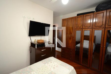 Casa à venda com 141m², 3 quartos e 2 vagasSuíte