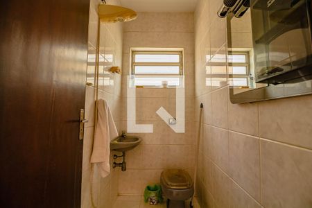 Casa à venda com 252m², 3 quartos e 5 vagasBanheiro