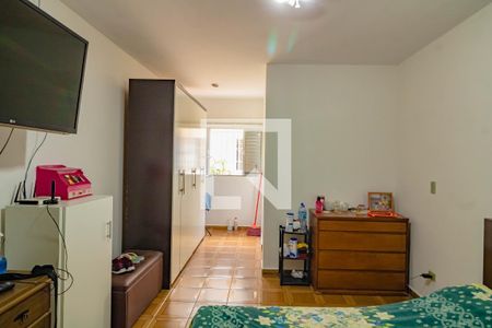 Casa à venda com 252m², 3 quartos e 5 vagasQuarto 2