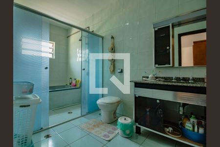 Casa à venda com 252m², 3 quartos e 5 vagasBanheiro 3