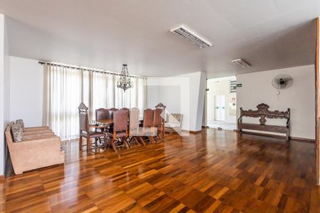 Apartamento à venda com 76m², 2 quartos e 1 vagaSalão de Festas