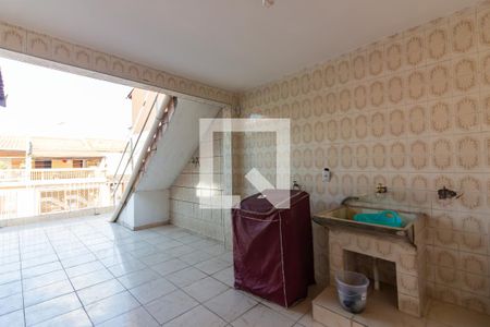 Casa à venda com 320m², 4 quartos e 3 vagas Casa à venda com 320m², 4 quartos e 3 vagasÁrea de Serviço