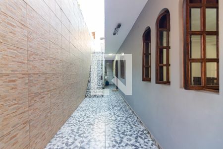 Casa à venda com 320m², 4 quartos e 3 vagas Casa à venda com 320m², 4 quartos e 3 vagasQuintal