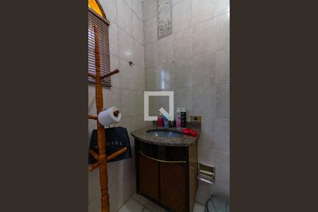 Casa à venda com 320m², 4 quartos e 3 vagas Casa à venda com 320m², 4 quartos e 3 vagasBanheiro da Suíte 3