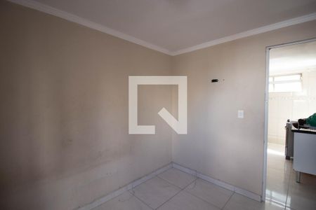 Quarto 1 de apartamento para alugar com 2 quartos, 56m² em Conjunto Residencial José Bonifácio, São Paulo