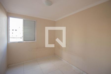 Quarto 1 de apartamento para alugar com 2 quartos, 56m² em Conjunto Residencial José Bonifácio, São Paulo