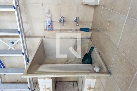 Casa de condomínio para alugar com 169m², 3 quartos e 2 vagas Casa de condomínio para alugar com 169m², 3 quartos e 2 vagasÁrea de serviço da casa 2