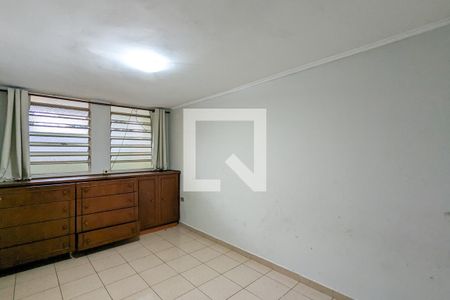 Casa de condomínio para alugar com 169m², 3 quartos e 2 vagas Casa de condomínio para alugar com 169m², 3 quartos e 2 vagasQuarto da casa 2