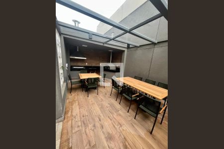 Apartamento à venda com 28m², 1 quarto e sem vaga Apartamento à venda com 28m², 1 quarto e sem vagaÁrea comum - Churrasqueira