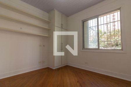 Casa à venda com 130m², 3 quartos e 1 vagaQuarto 01