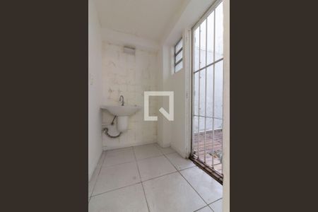 Casa à venda com 130m², 3 quartos e 1 vagaÁrea de Serviço