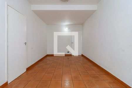 Casa para alugar com 550m², 4 quartos e 6 vagasSala 2