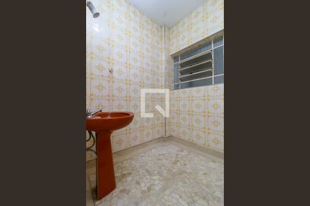 Casa para alugar com 550m², 4 quartos e 6 vagasBanheiro 3