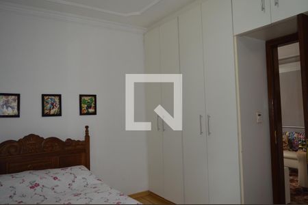 Casa à venda com 550m², 4 quartos e 4 vagasQuarto 2