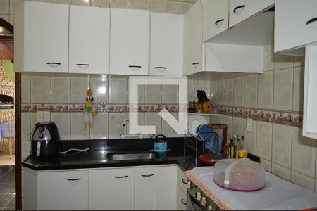 Casa à venda com 550m², 4 quartos e 4 vagasCozinha