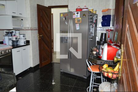 Casa à venda com 550m², 4 quartos e 4 vagasCozinha