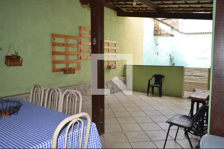 Casa à venda com 550m², 4 quartos e 4 vagasÁrea de serviço/Churrasco