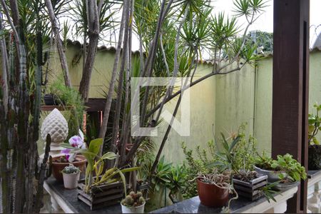 Casa à venda com 550m², 4 quartos e 4 vagasJardim da Garagem