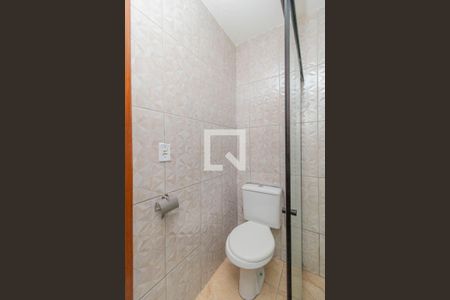 Apartamento para alugar com 60m², 2 quartos e sem vagaBanheiro