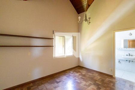 Casa de condomínio à venda com 330m², 3 quartos e 6 vagasQuarto da suíte 3