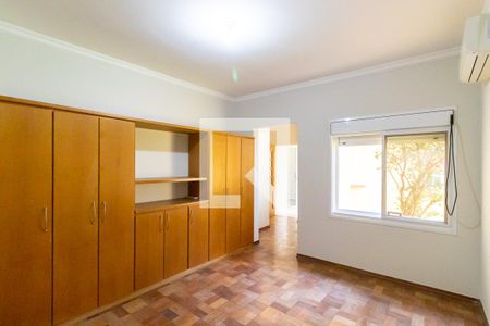 Casa de condomínio à venda com 330m², 3 quartos e 6 vagasQuarto da suíte 1